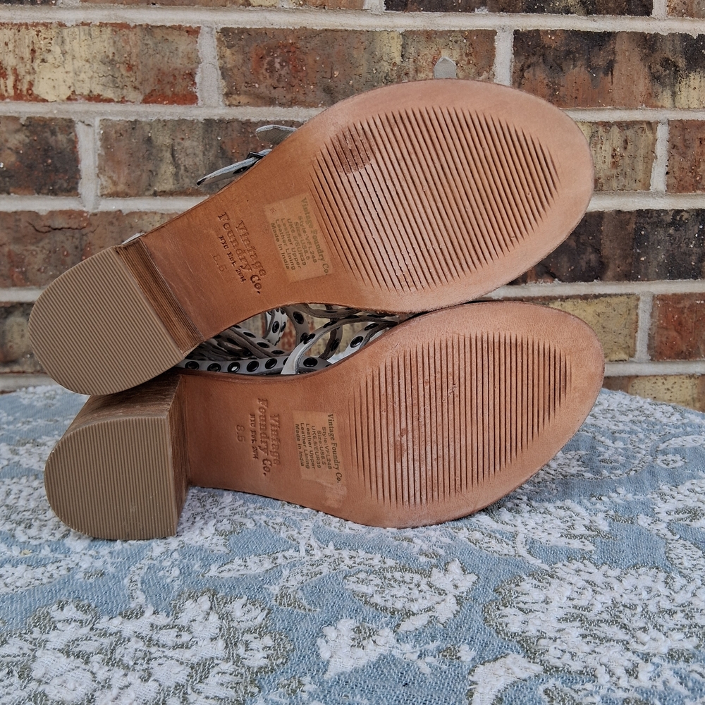 Vintage Foundry Co.Jamina Leather Studded Blocked Heel Sandals Sz. 8.5 - Picture 9 of 14